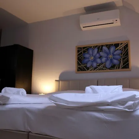 Soerpatika Vendeghaz Guest house